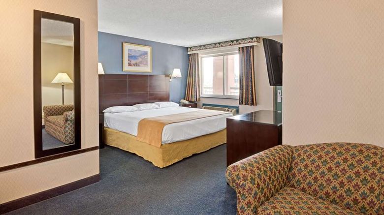 <b>Super 8 Milford/New Haven Suite</b>. Images powered by <a href="https://iceportal.shijigroup.com/" title="IcePortal" target="_blank">IcePortal</a>.