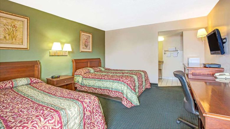 <b>Knights Inn South Hackensack NJ/NYC Area Room</b>. Images powered by <a href="https://iceportal.shijigroup.com/" title="IcePortal" target="_blank">IcePortal</a>.