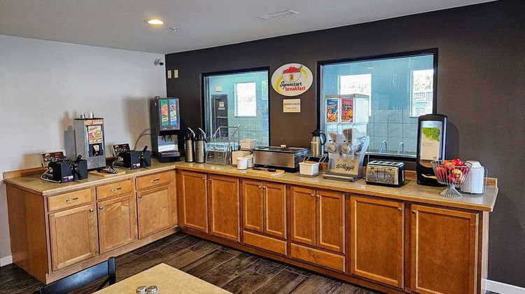 Super 8 Cloverdale Other