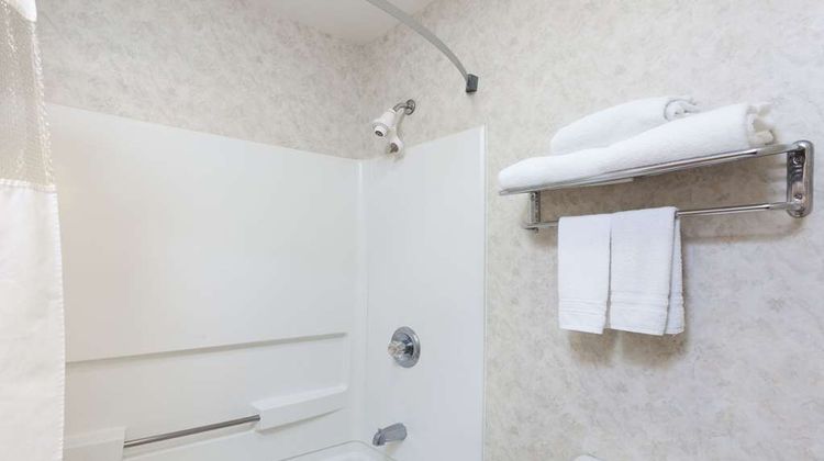 Ramada Sellersburg/Louisville North Room