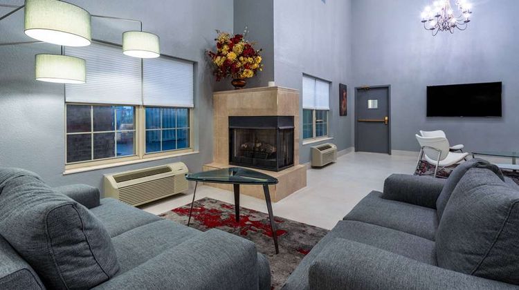 Ramada Sellersburg/Louisville North Lobby