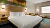 Days Inn and Suites Prattville Suite