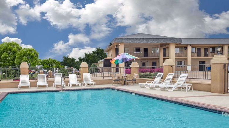 <b>Days Inn Ruston LA Pool</b>. Images powered by <a href="https://iceportal.shijigroup.com/" title="IcePortal" target="_blank">IcePortal</a>.