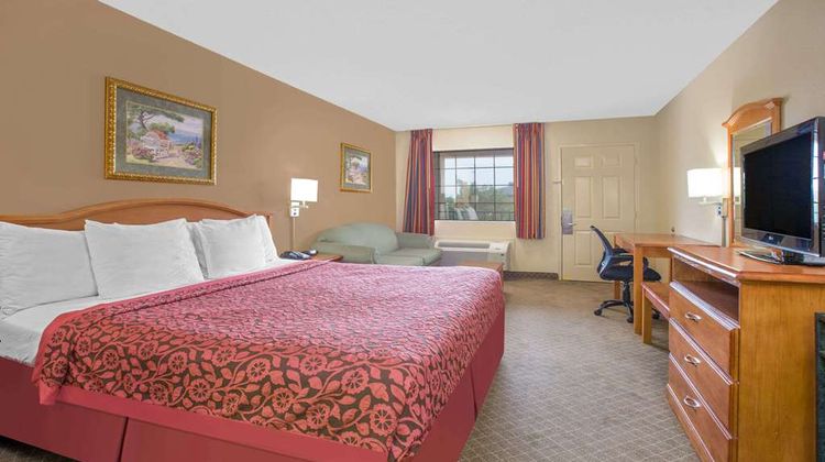 Days Inn Ruston LA Room