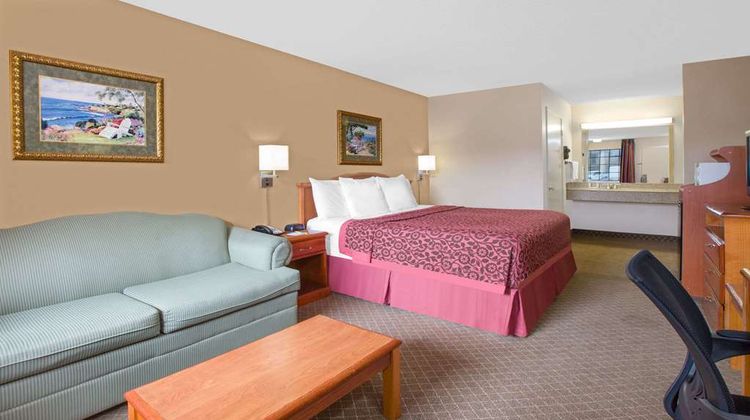 Days Inn Ruston LA Room