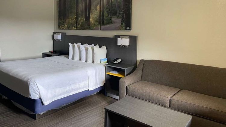 Days Inn Ruston LA Room