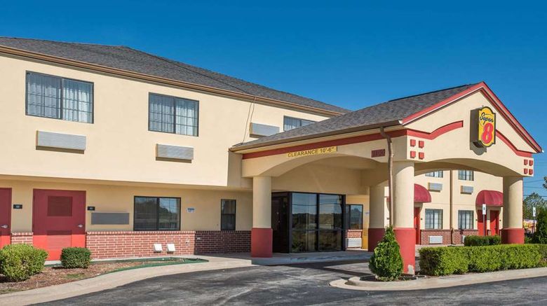 <b>Super 8 Claremore OK Exterior</b>. Images powered by <a href="https://iceportal.shijigroup.com/" title="IcePortal" target="_blank">IcePortal</a>.