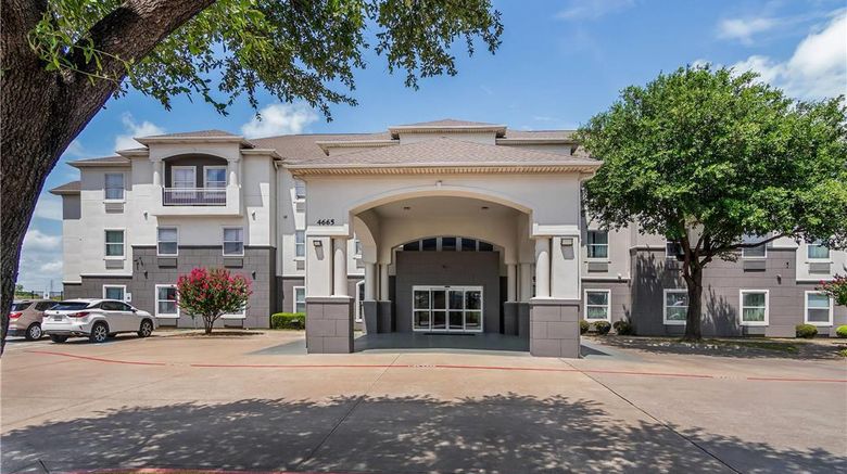 <b>Super 8 Fort Worth North/Meacham Blvd Exterior</b>. Images powered by <a href="https://iceportal.shijigroup.com/" title="IcePortal" target="_blank">IcePortal</a>.