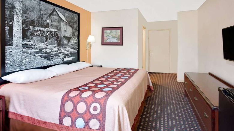 <b>Super 8 Hillsville Room</b>. Images powered by <a href="https://iceportal.shijigroup.com/" title="IcePortal" target="_blank">IcePortal</a>.
