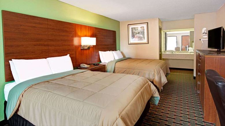 <b>Days Inn Conover/Hickory Room</b>. Images powered by <a href="https://iceportal.shijigroup.com/" title="IcePortal" target="_blank">IcePortal</a>.