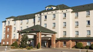 Days Inn - Saskatoon