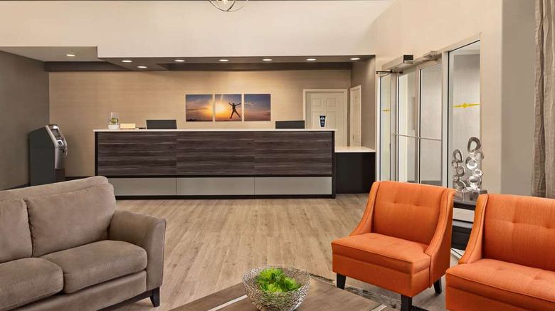<b>Days Inn - Saskatoon Lobby</b>. Images powered by <a href="https://iceportal.shijigroup.com/" title="IcePortal" target="_blank">IcePortal</a>.