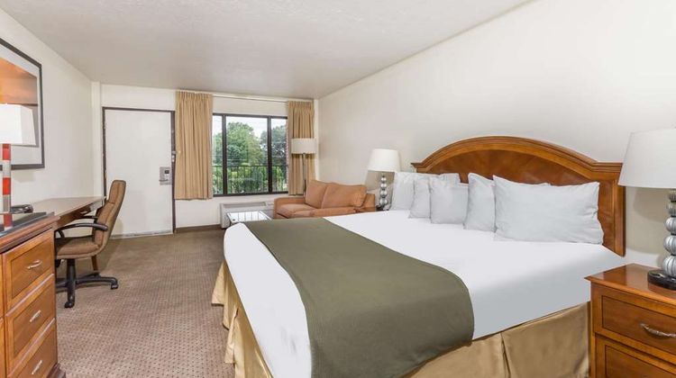 Days Inn Bedford Room