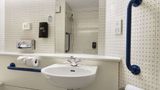 <b>Days Inn Warwick South M40 Room</b>. Images powered by <a href="https://iceportal.shijigroup.com/" title="IcePortal" target="_blank">IcePortal</a>.