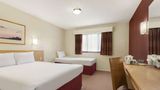 <b>Days Inn Warwick South M40 Room</b>. Images powered by <a href="https://iceportal.shijigroup.com/" title="IcePortal" target="_blank">IcePortal</a>.