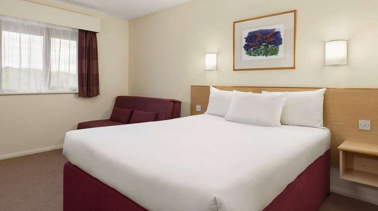 Days Inn Warwick South M40 Room