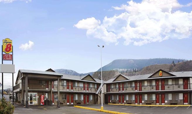 Super 8 Kamloops East Exterior