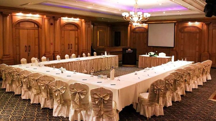 Days Inn Hotel Suites Amman Meeting