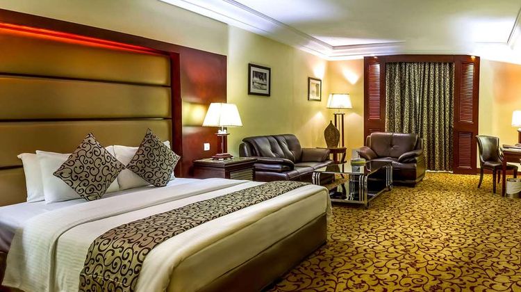 Days Inn Hotel Suites Amman Room