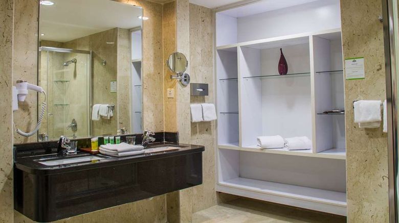 <b>Days Inn Hotel Suites Amman Room</b>. Images powered by <a href="https://iceportal.shijigroup.com/" title="IcePortal" target="_blank">IcePortal</a>.