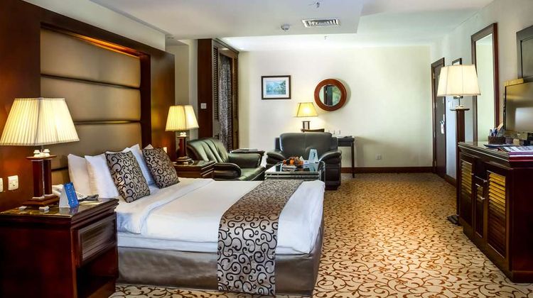 Days Inn Hotel Suites Amman Room