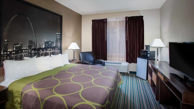 Super 8 Union Room