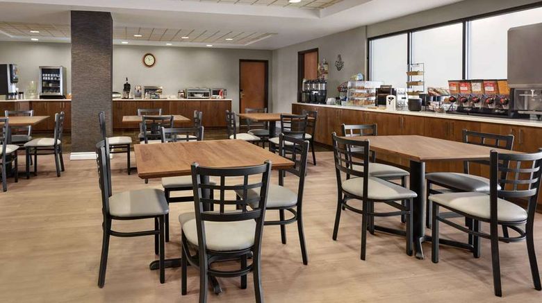 <b>Wingate by Wyndham Greenwood Village Restaurant</b>. Images powered by <a href="https://iceportal.shijigroup.com/" title="IcePortal" target="_blank">IcePortal</a>.