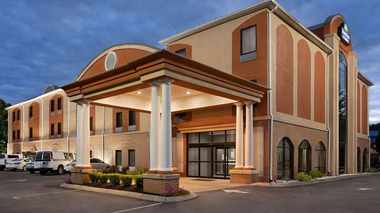 <b>Days Inn & Suites Murfreesboro Exterior</b>. Images powered by <a href="https://iceportal.shijigroup.com/" title="IcePortal" target="_blank">IcePortal</a>.