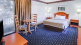Super 8 Macknaw City/Beachfront Area Room