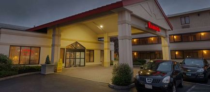 Ramada Boston Exterior