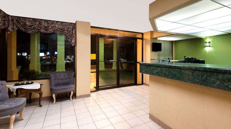 <b>Baymont by Wyndham Troy Lobby</b>. Images powered by <a href="https://iceportal.shijigroup.com/" title="IcePortal" target="_blank">IcePortal</a>.