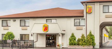 Super 8 Niagara Falls/Buffalo Area Exterior