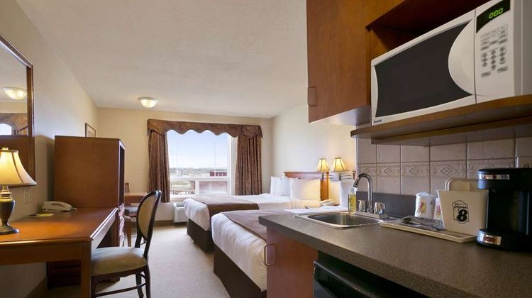 Super 8 Motel Fort Nelson Room