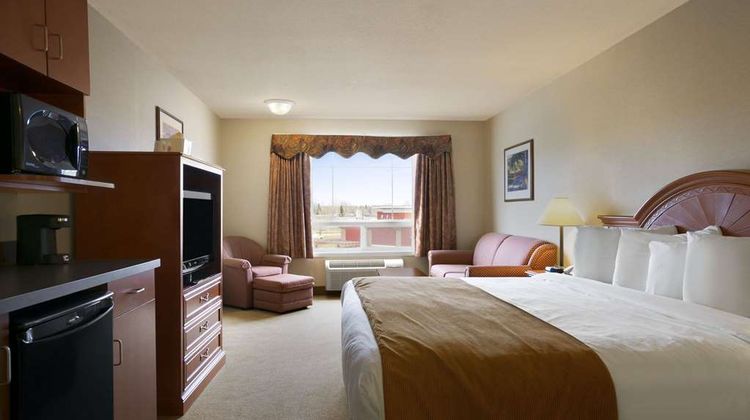 Super 8 Motel Fort Nelson Room