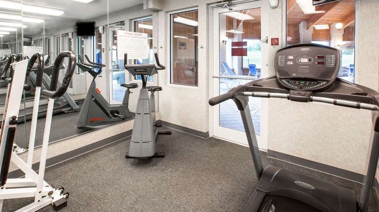 <b>Baymont Inn & Suites Howell/Brighton Health</b>. Images powered by <a href="https://iceportal.shijigroup.com/" title="IcePortal" target="_blank">IcePortal</a>.