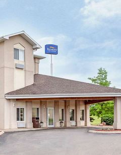 Baymont Inn & Suites Howell/Brighton