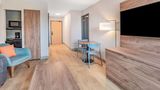 Super 8 Cornwall ON Suite