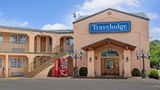 <b>Travelodge Bishop Exterior</b>. Images powered by <a href="https://iceportal.shijigroup.com/" title="IcePortal" target="_blank">IcePortal</a>.