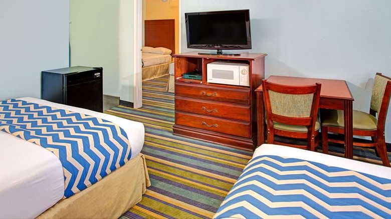 <b>Travelodge Bishop Room</b>. Images powered by <a href="https://iceportal.shijigroup.com/" title="IcePortal" target="_blank">IcePortal</a>.