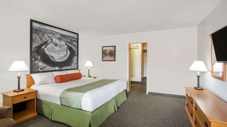 <b>Super 8 Salina/Scenic Hills Area Room</b>. Images powered by <a href="https://iceportal.shijigroup.com/" title="IcePortal" target="_blank">IcePortal</a>.