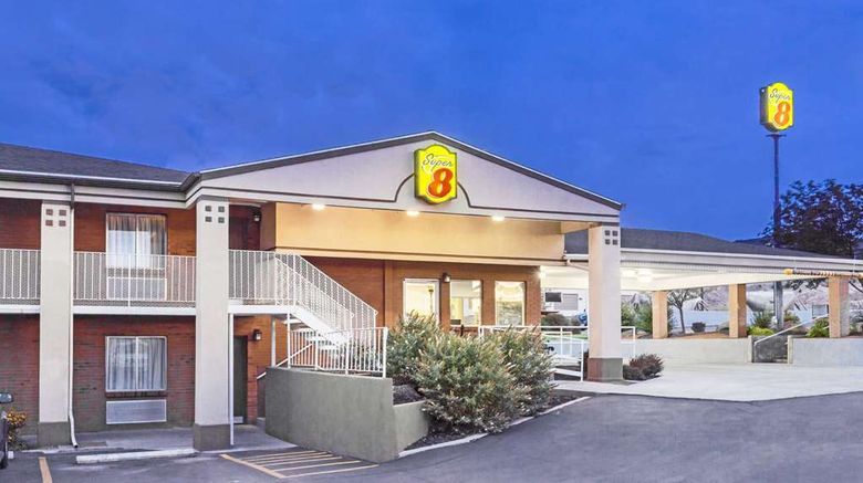 <b>Super 8 Salina/Scenic Hills Area Exterior</b>. Images powered by <a href="https://iceportal.shijigroup.com/" title="IcePortal" target="_blank">IcePortal</a>.
