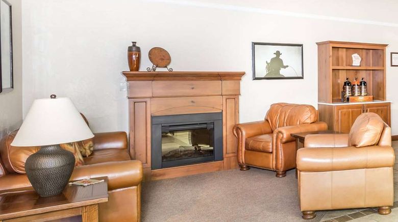 <b>Super 8 Salina/Scenic Hills Area Lobby</b>. Images powered by <a href="https://iceportal.shijigroup.com/" title="IcePortal" target="_blank">IcePortal</a>.