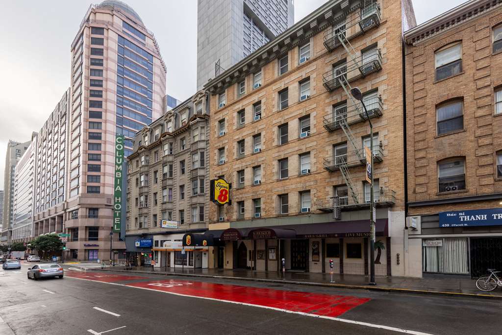 Super 8 San Francisco/Union Square Area- Tourist Class San