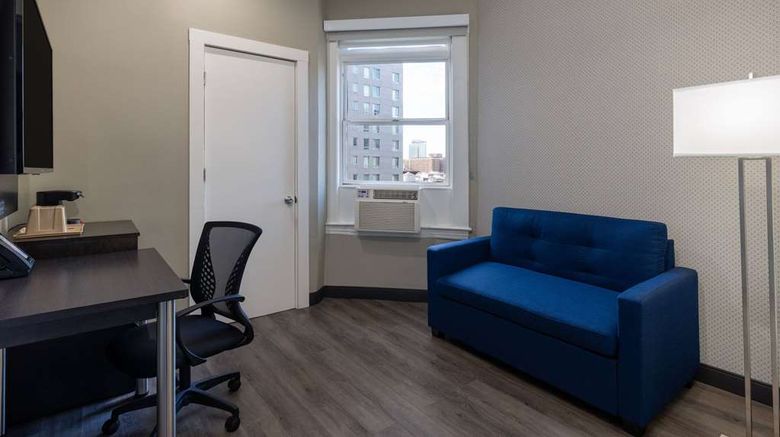 <b>Super 8 San Francisco/Union Square Area Suite</b>. Images powered by <a href="https://iceportal.shijigroup.com/" title="IcePortal" target="_blank">IcePortal</a>.