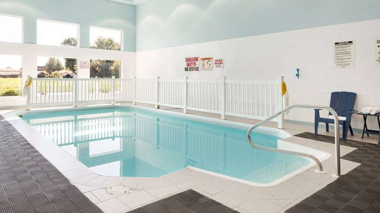 <b>Days Inn Leamington Pool</b>. Images powered by <a href="https://iceportal.shijigroup.com/" title="IcePortal" target="_blank">IcePortal</a>.