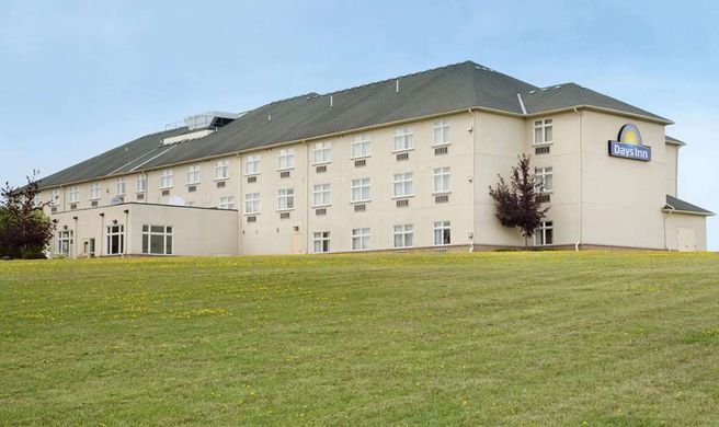 Days Inn Orillia Exterior