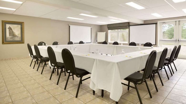 <b>Days Inn Orillia Meeting</b>. Images powered by <a href="https://iceportal.shijigroup.com/" title="IcePortal" target="_blank">IcePortal</a>.