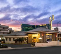 Days Inn Las Vegas Arpt Near Strip Exterior