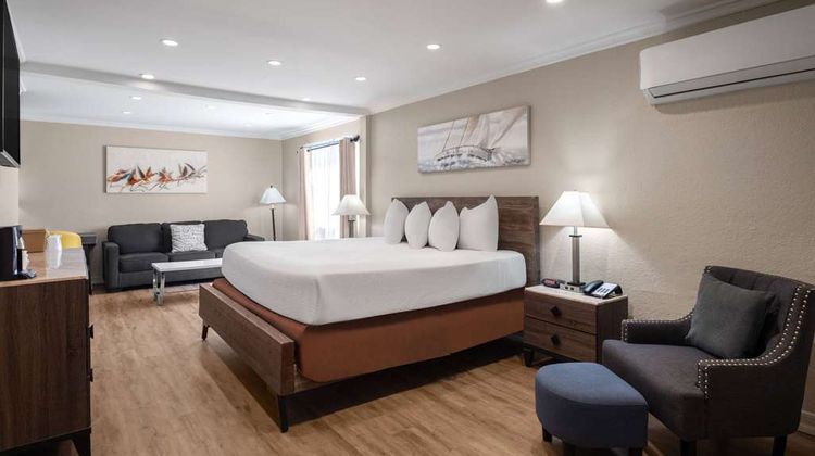 Days Inn Las Vegas Arpt Near Strip Suite