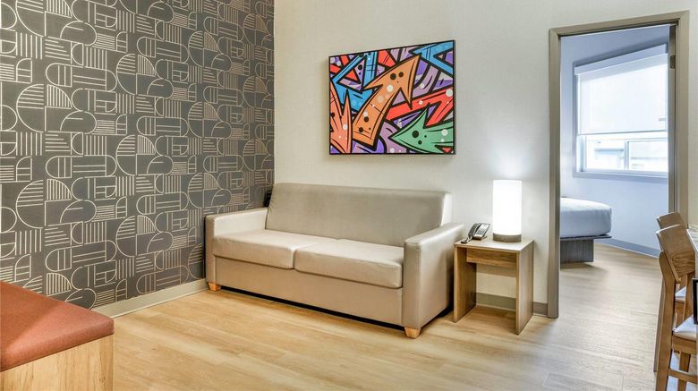 <b>Days Inn & Suites West Edmonton Suite</b>. Images powered by <a href="https://iceportal.shijigroup.com/" title="IcePortal" target="_blank">IcePortal</a>.
